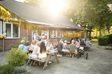 Viering 100 voorzorgcirkels